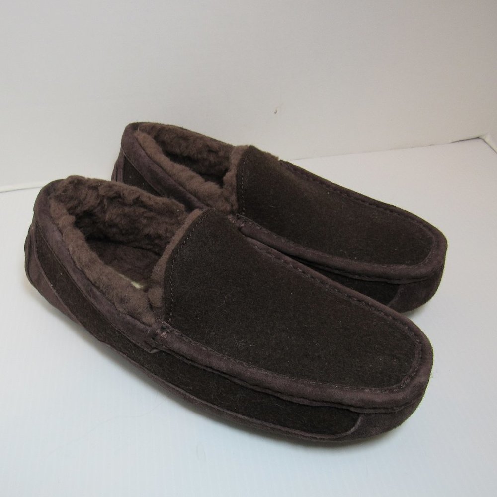 UGG Ascot Brown Slippers Slip On Fur Lining
